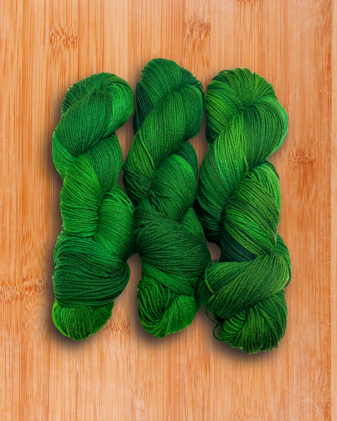 Daddy Bear – Tonal Green Yarn